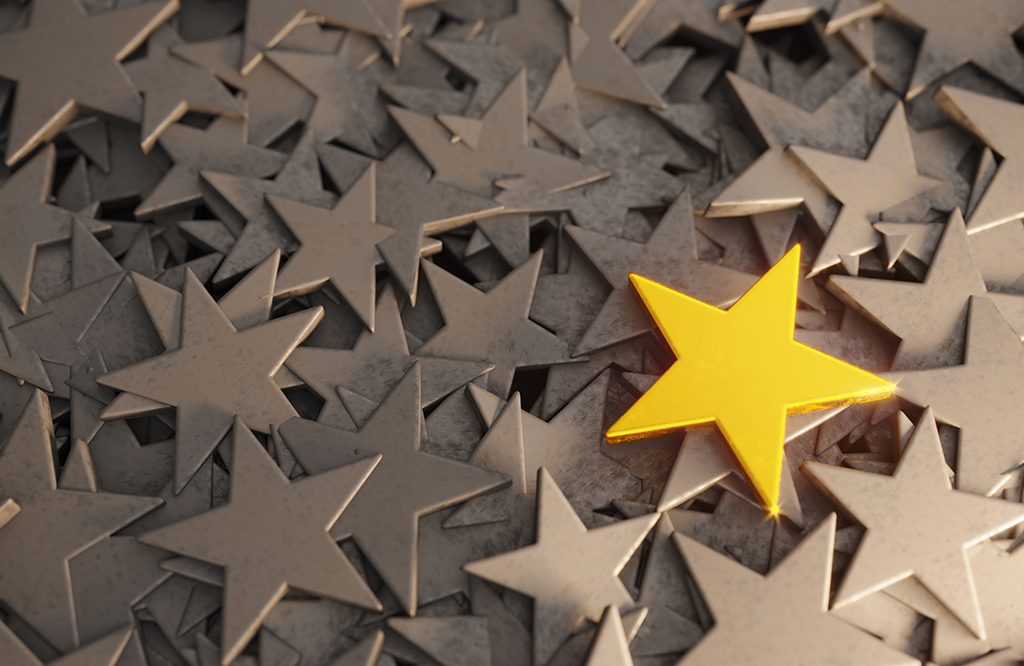 כוכב זוהר יותר מהשאר