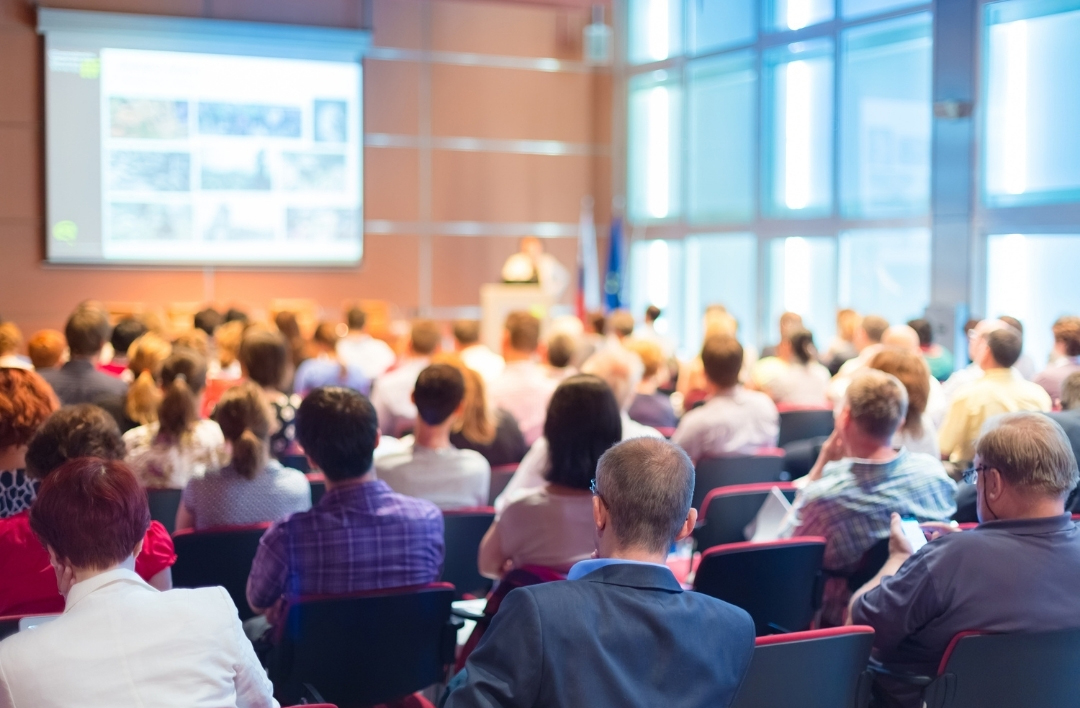 השתתפות בכנס